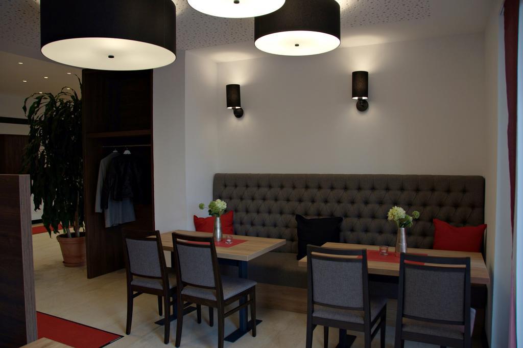 Hotel Asgard Gersthofen Eksteriør billede